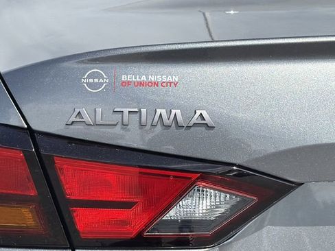 Certified 2023 Nissan Altima 2.5 SL FWD image 25