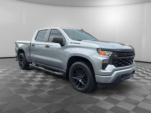 Used 2023 Chevrolet Silverado 1500 Custom w/ Rally Edition AWD/4WD image 2