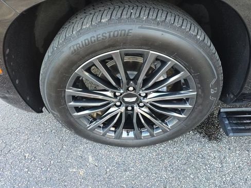 Used 2025 Cadillac Escalade Sport Platinum AWD/4WD image 46