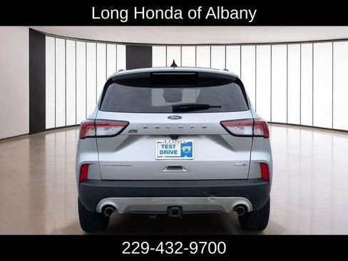 Used 2020 Ford Escape Titanium w/ Titanium Premium Package 2.0 AWD/4WD image 8