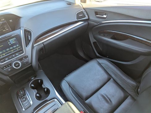 Used 2020 Acura MDX FWD image 20