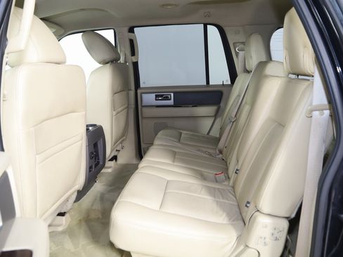Used 2014 Ford Expedition EL XLT w/ Equipment Group 202A image 41