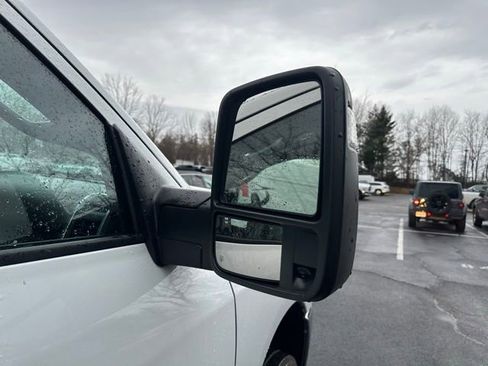 Used 2024 RAM 2500 Big Horn w/ Bed Utility Group image 13