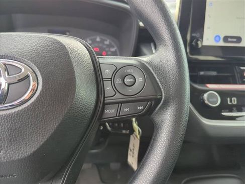 Certified 2025 Toyota Corolla LE FWD image 15