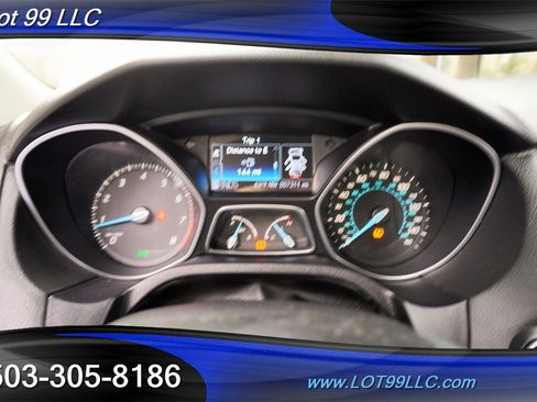 Used 2012 Ford Focus Titanium image 21