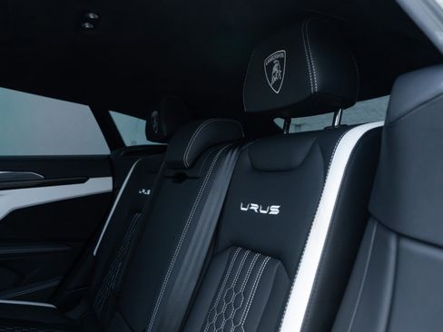 Used 2024 Lamborghini Urus S image 33