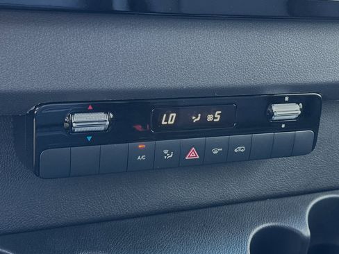 New 2024 Mercedes-Benz Sprinter 144 Cargo image 22