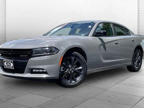 Used 2023 Dodge Charger SXT w/ Blacktop Package AWD/4WD image 12