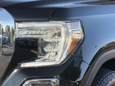 Used 2020 GMC Sierra 1500 SLT AWD/4WD image 22