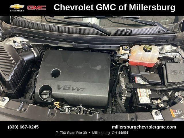 Used 2019 Chevrolet Traverse LT FWD image 14