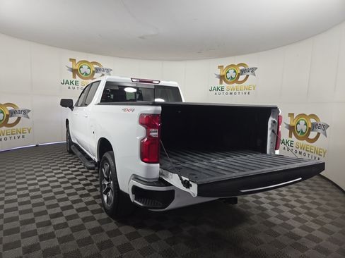Used 2022 Chevrolet Silverado 1500 RST w/ Convenience Package II AWD/4WD image 31