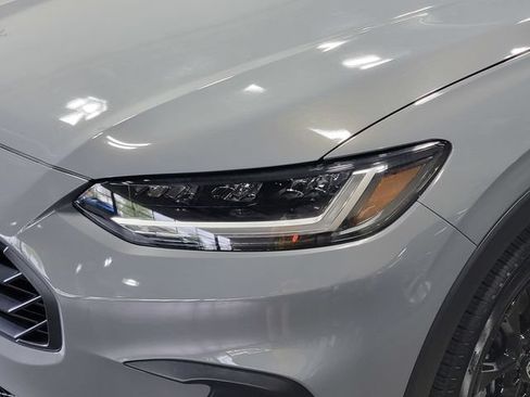 Certified 2024 Honda HR-V Sport image 8