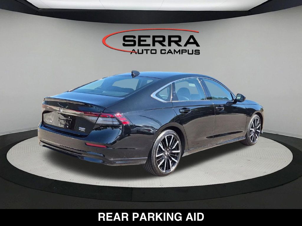 Used 2024 Honda Accord Touring image 14