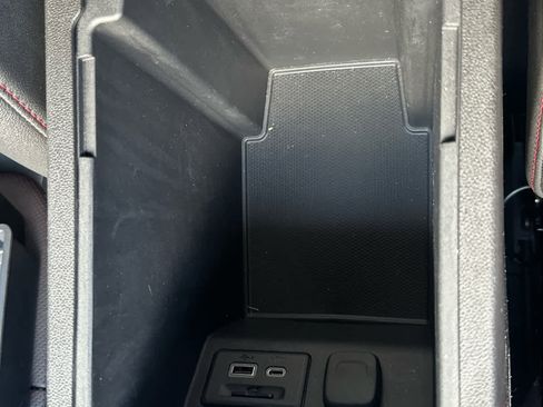 Certified 2024 Chevrolet Blazer RS w/ Driver Confidence II Package image 35