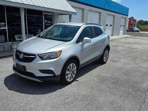 Used 2017 Buick Encore Preferred FWD image 2