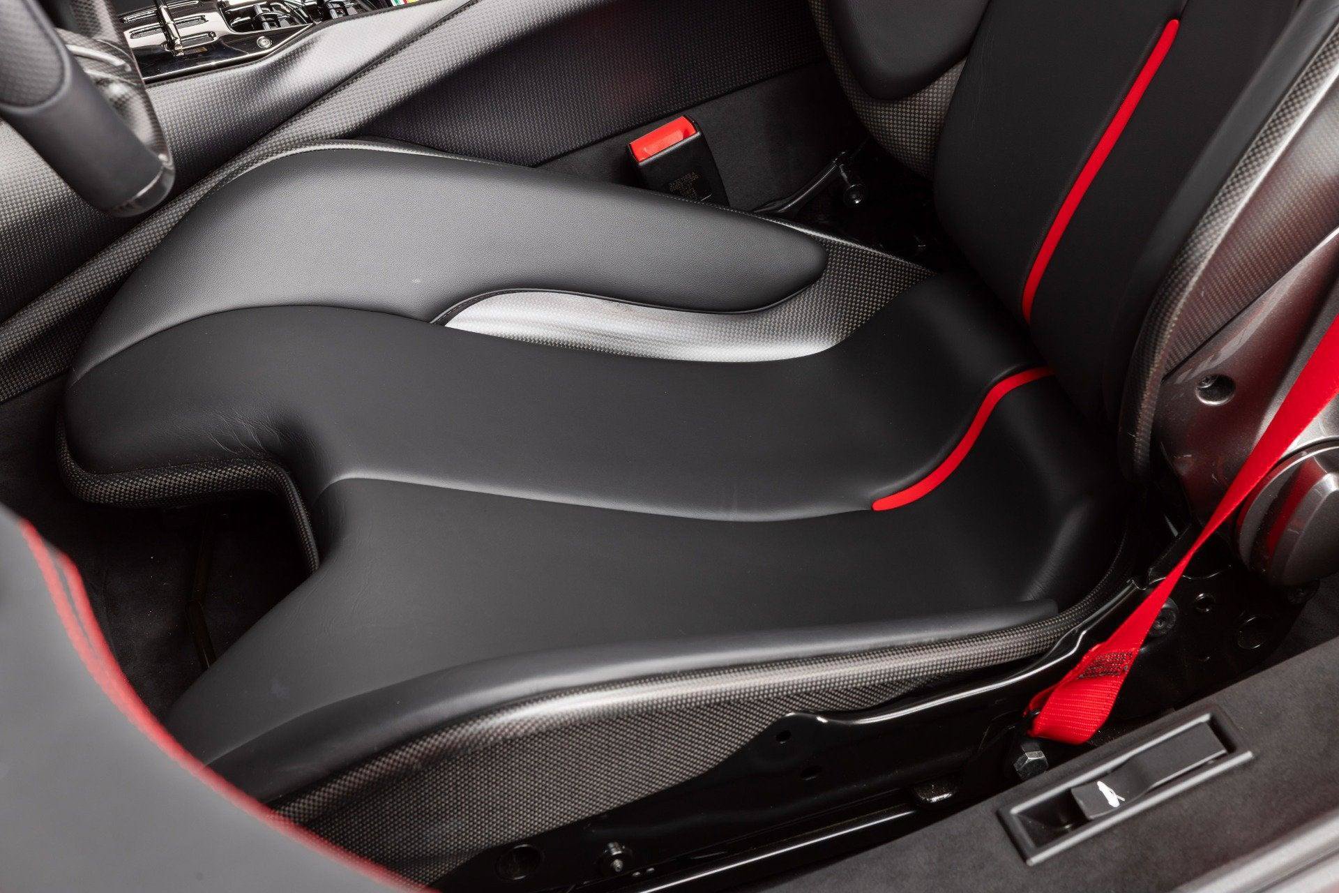 Certified 2022 Ferrari SF90 Spider AWD/4WD image 63