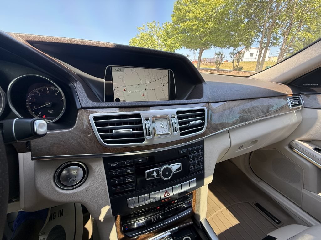 Used 2014 Mercedes-Benz E 350 Sedan image 37