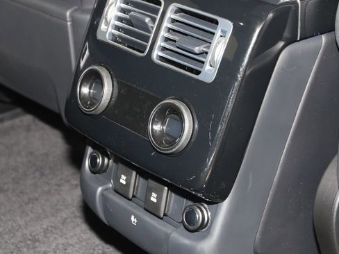 Used 2021 Land Rover Range Rover Westminster Edition image 15