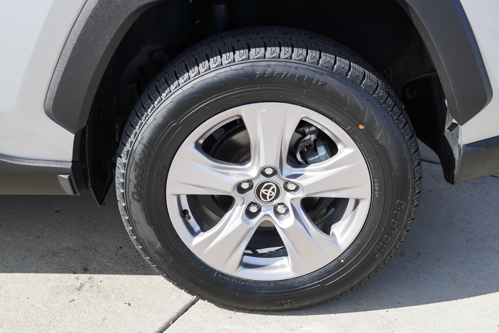 Certified 2025 Toyota RAV4 XLE AWD/4WD image 13