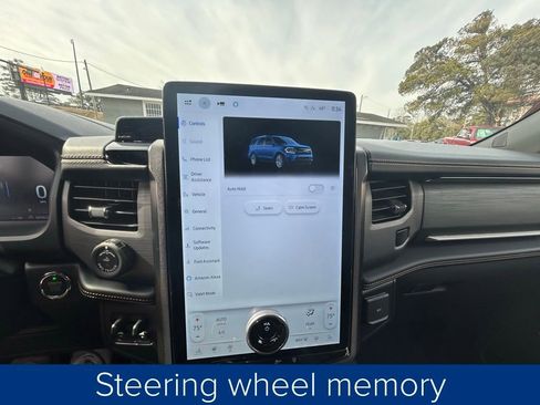 Used 2024 Ford Expedition Max Platinum image 41