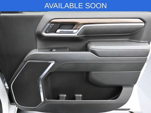 Used 2024 Chevrolet Silverado 2500 LT w/ Z71 Sport Edition image 34