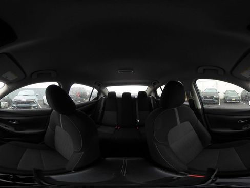 Used 2025 Nissan Sentra SV FWD image 41