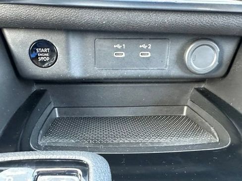 Certified 2025 Nissan Rogue SV AWD/4WD image 38