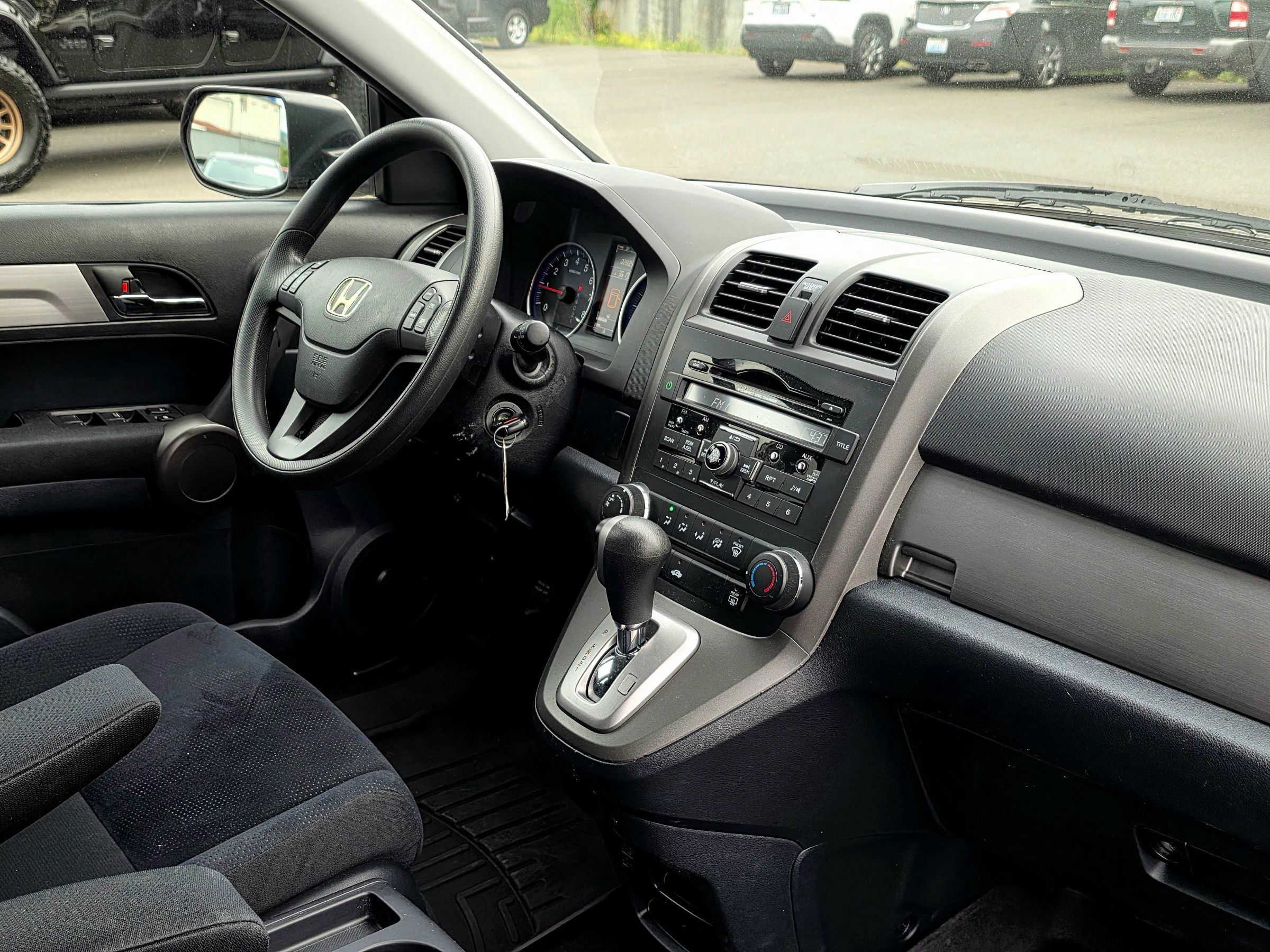 Used 2011 Honda CR-V SE image 28