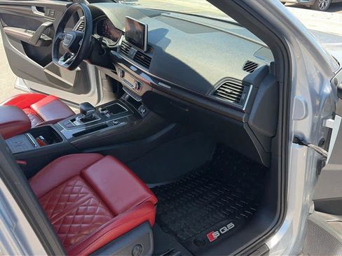 Used 2019 Audi SQ5 Prestige w/ Prestige Package AWD/4WD image 29