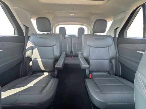 New 2026 Ford Explorer Active w/ Active Comfort Package AWD/4WD image 14