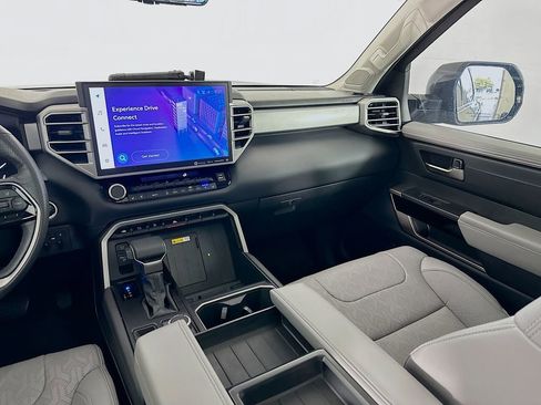 Used 2023 Toyota Tundra Limited image 24