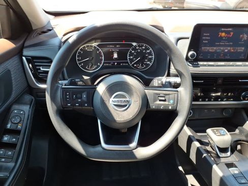 Certified 2021 Nissan Rogue SV AWD/4WD image 14