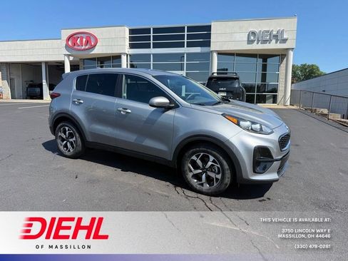 Certified 2022 Kia Sportage LX FWD image 1