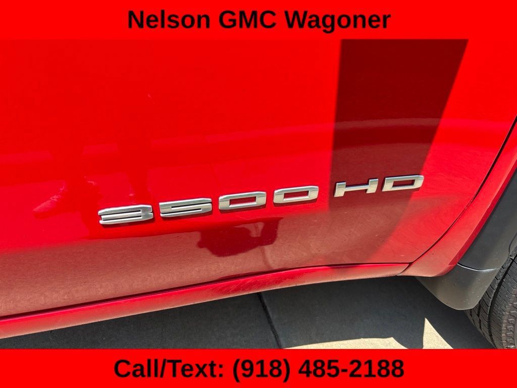 Used 2021 GMC Sierra 3500 4x4 Regular Cab w/ Convenience Package image 6