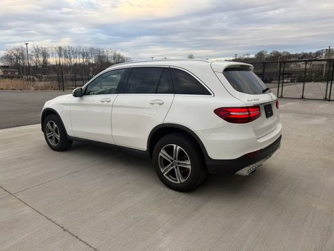 Used 2019 Mercedes-Benz GLC 300 4MATIC image 7