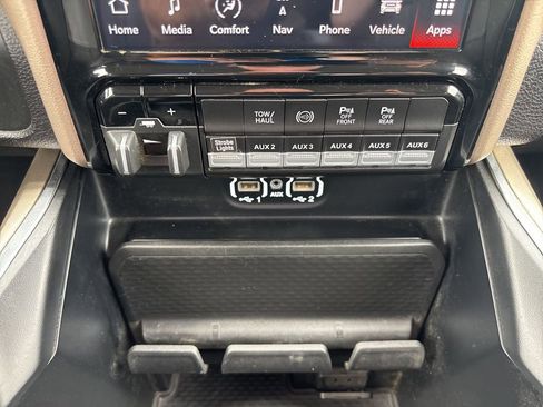 Used 2023 RAM 2500 Laramie AWD/4WD image 42
