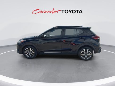 Used 2024 Nissan Kicks SR FWD image 5