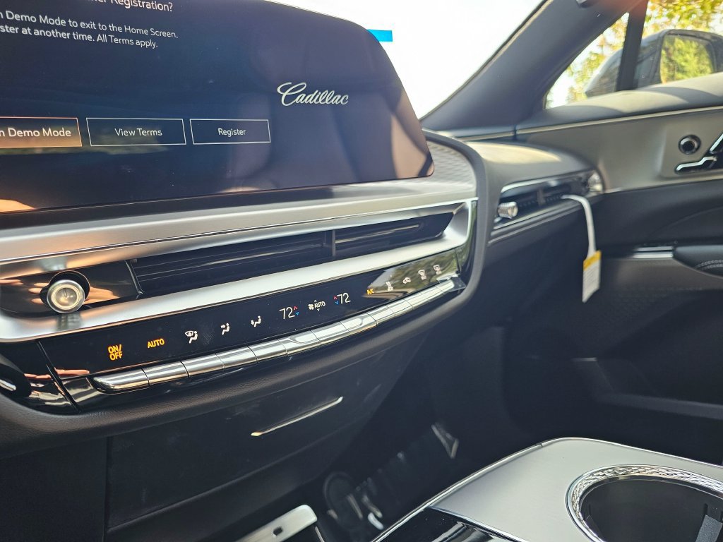 New 2027 Cadillac Lyriq Sport AWD/4WD image 29
