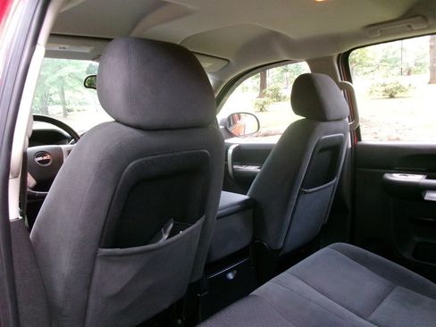 Used 2009 GMC Sierra 1500 SLE w/ Power Pack Plus AWD/4WD image 29