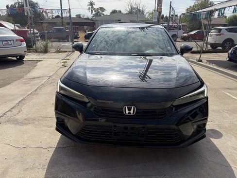 Used 2024 Honda Civic Sport image 3
