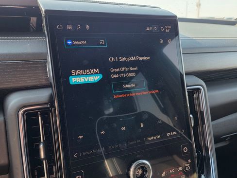 Used 2025 GMC Yukon XL AT4 Ultimate image 16