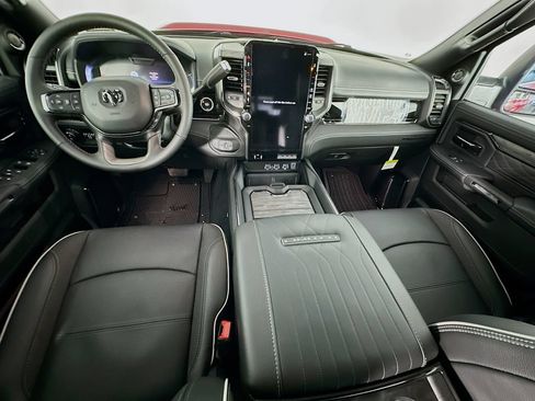 New 2026 RAM 2500 Limited AWD/4WD image 9