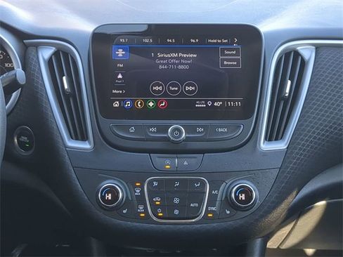 Used 2023 Chevrolet Malibu LT image 16