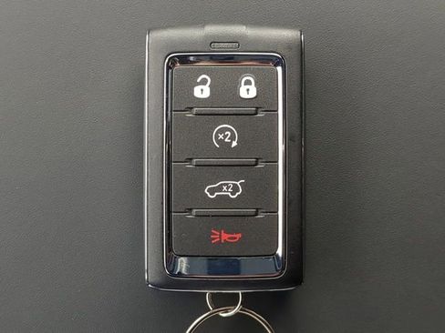 New 2025 Jeep Grand Cherokee Overland w/ Adv Protech Group III image 38