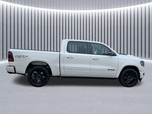 Certified 2022 RAM 1500 Laramie AWD/4WD image 3