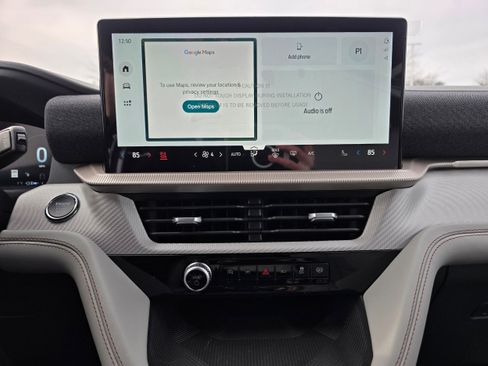 New 2026 Ford Explorer Active w/ Active Comfort Package image 13