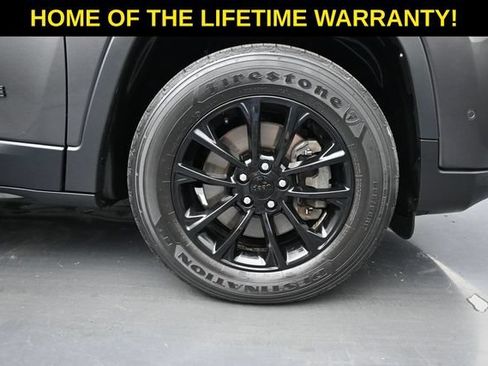 Used 2023 Jeep Cherokee Altitude Lux AWD/4WD image 50