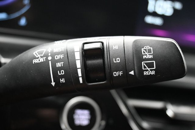 Used 2025 Kia Seltos S FWD image 21