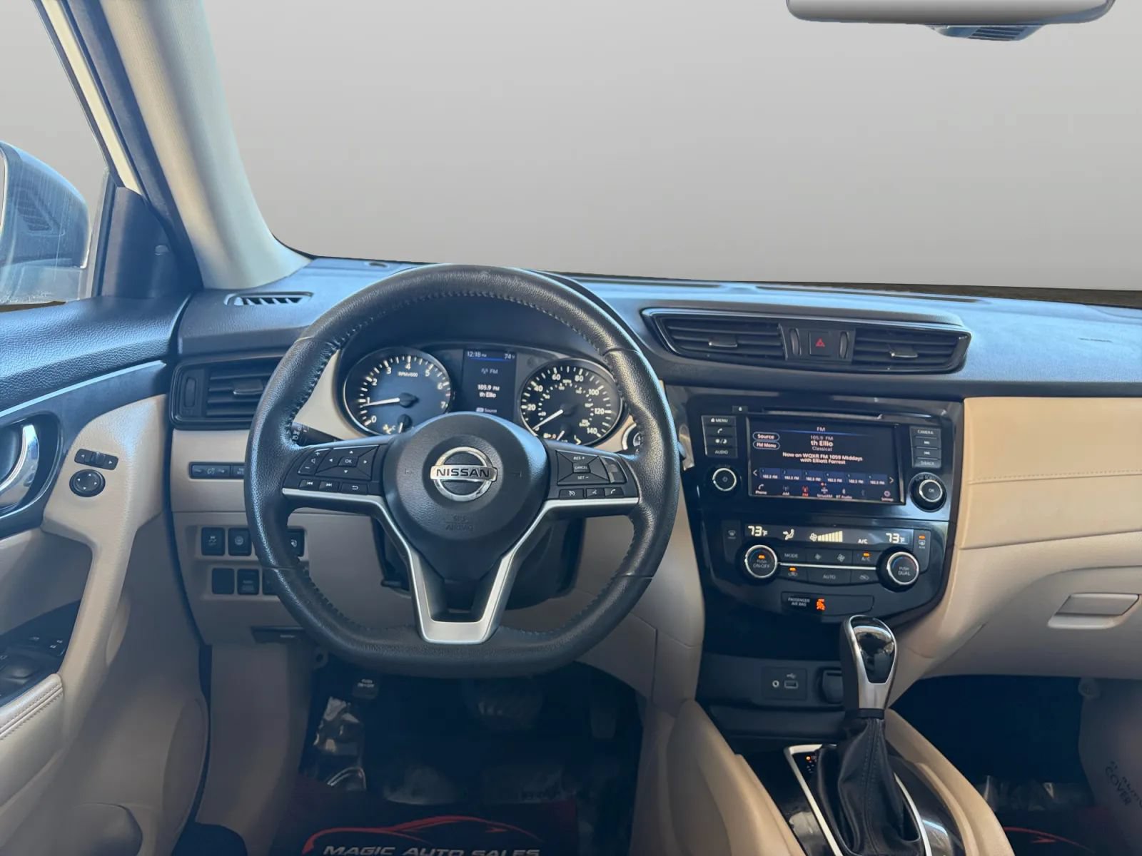 Used 2019 Nissan Rogue SV AWD/4WD image 28