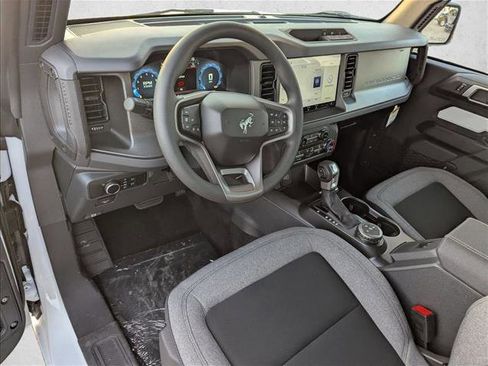 New 2026 Ford Bronco 2-Door AWD/4WD image 13